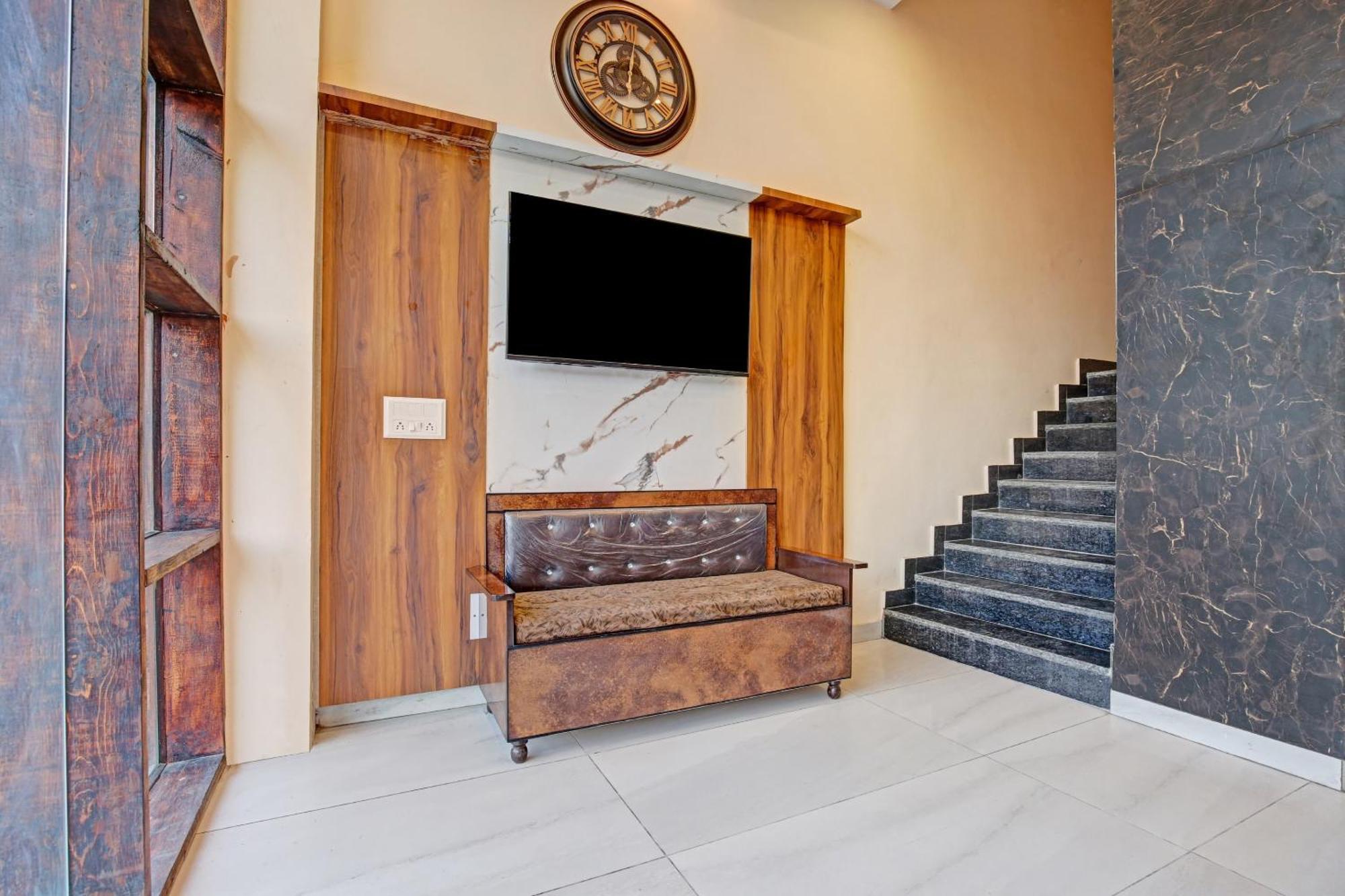 Hotel Townhouse Sky Ludhiana Zewnętrze zdjęcie